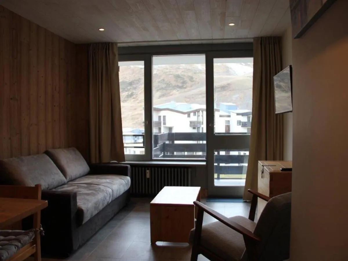 티뉴 2 Pieces Au Pied Des Pistes Avec Parking Inclus Et Balcon Expose Sud-Ouest - Fr-1-449-57 아파트