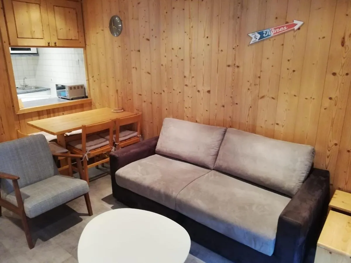 2 Pieces Au Pied Des Pistes Avec Parking Inclus Et Balcon Expose Sud-Ouest - Fr-1-449-57 Apartment Tignes 0*,
